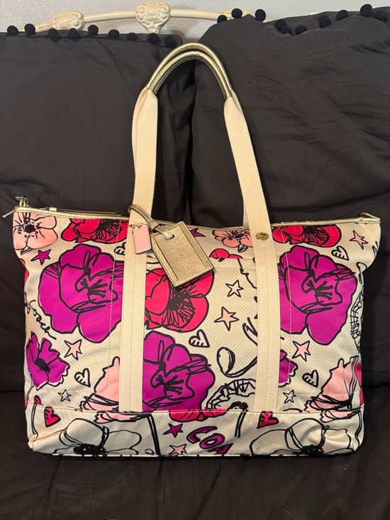 Coach Handbags - Coach Poppy Kyra Weekender 17.5x13.5x4 inches